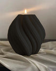 Swirl Candle-Black-Cranberry