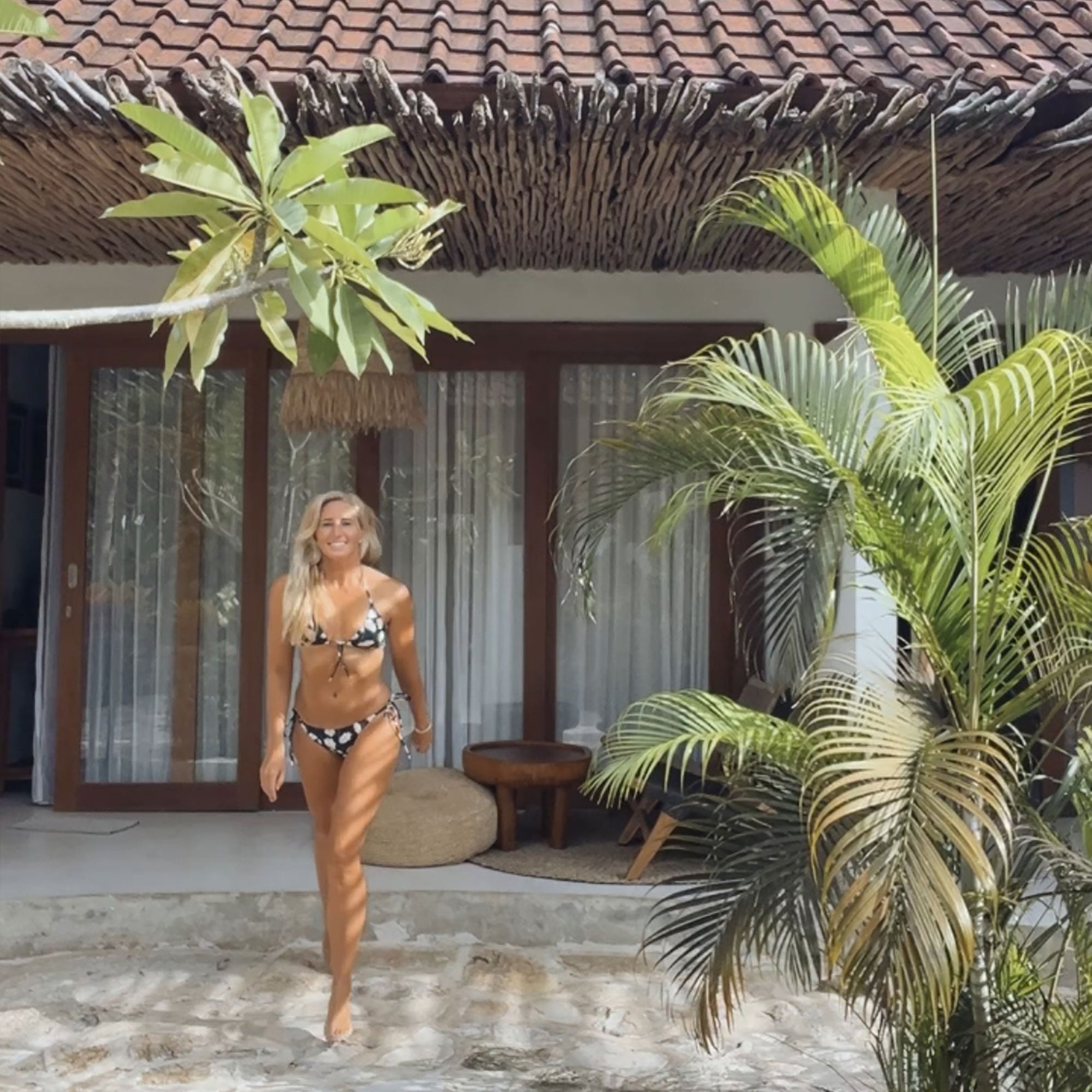 Thin Tie Side Bikini Bottom-Cleo