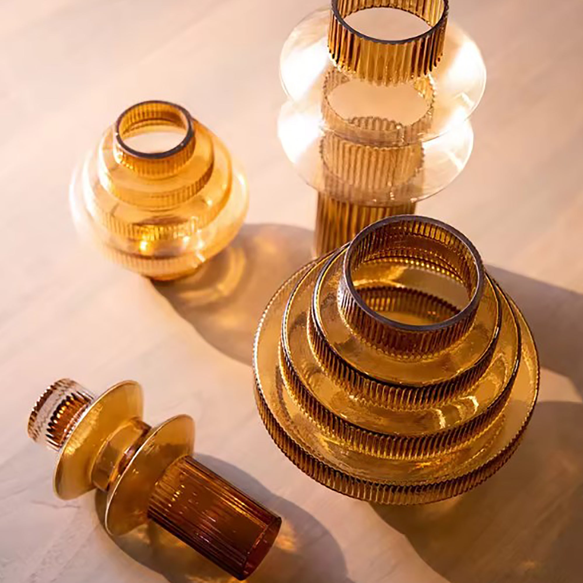 Ribbed Layered Wide Glass Vase-Medium-Amber