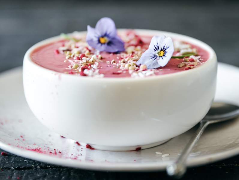 Raspberry Passion Smoothie Bowl