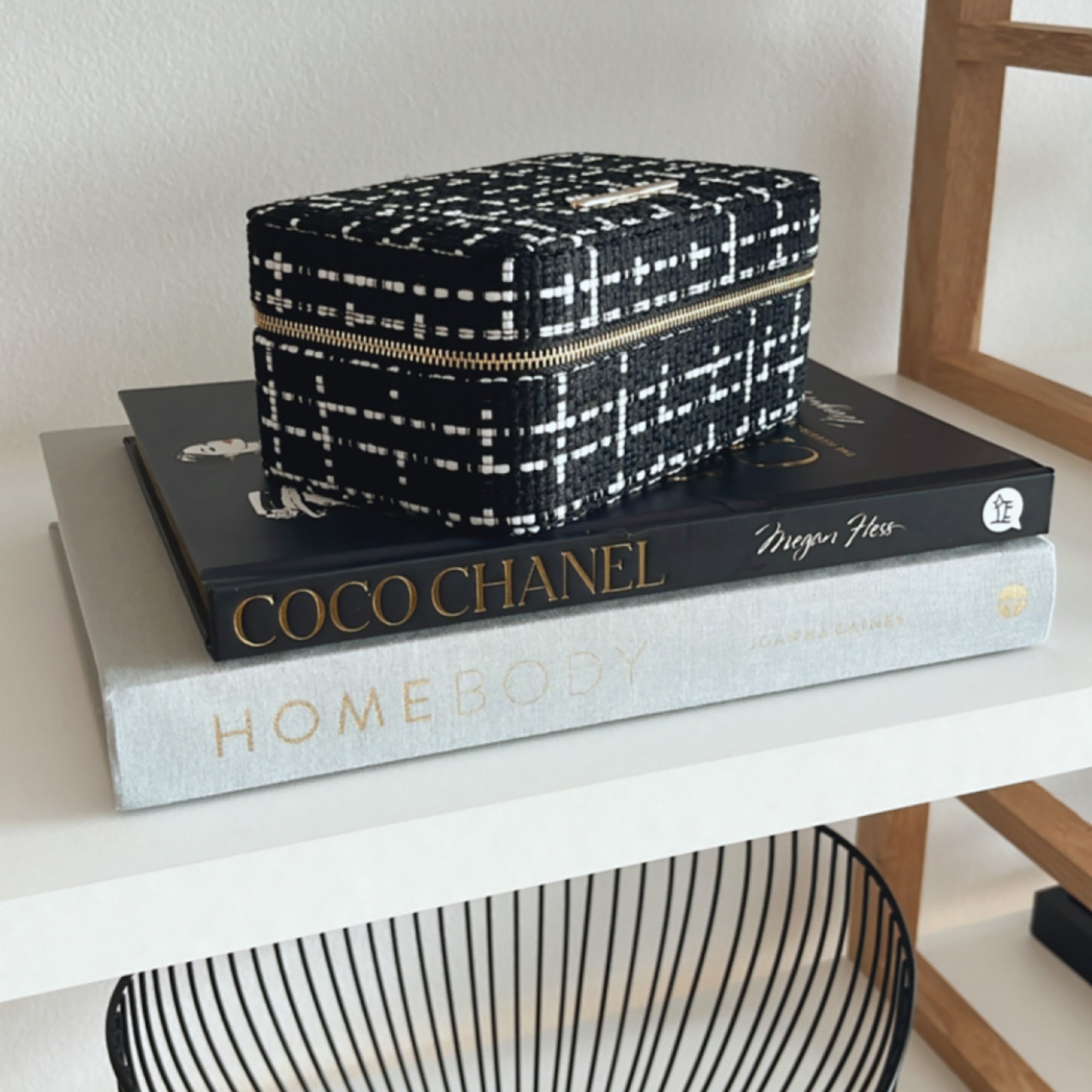 Large Tweed Jewellery Box-Black