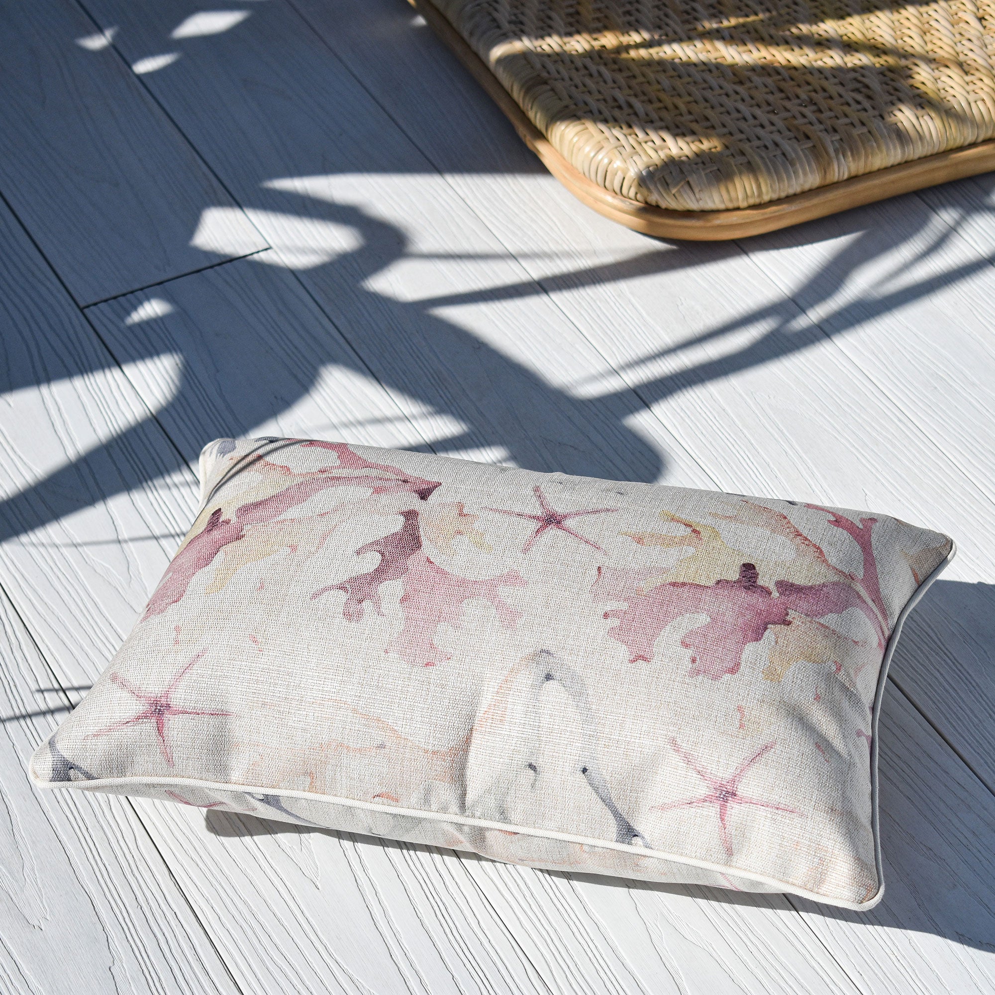 indoor-outdoor-cushion-cover-with-piping-coral-coast-35cm-x-50cm