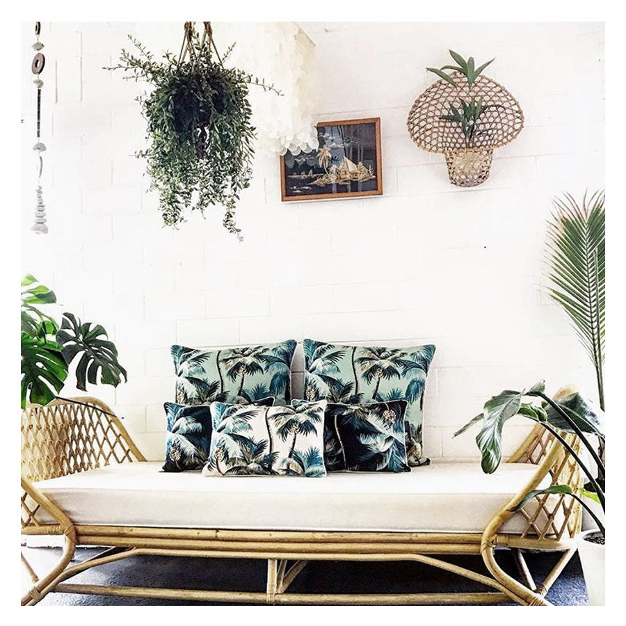 indoor-outdoor-cushion-cover-with-piping-palm-trees-black-35cm-x-50cm